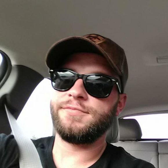 Meet your Posher, Jeremy - Picture 1 of 1